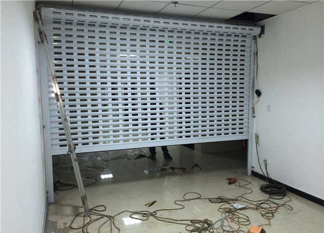 濟南卷簾門廠家向大家講解：濟南電動卷簾門故障維修大全！